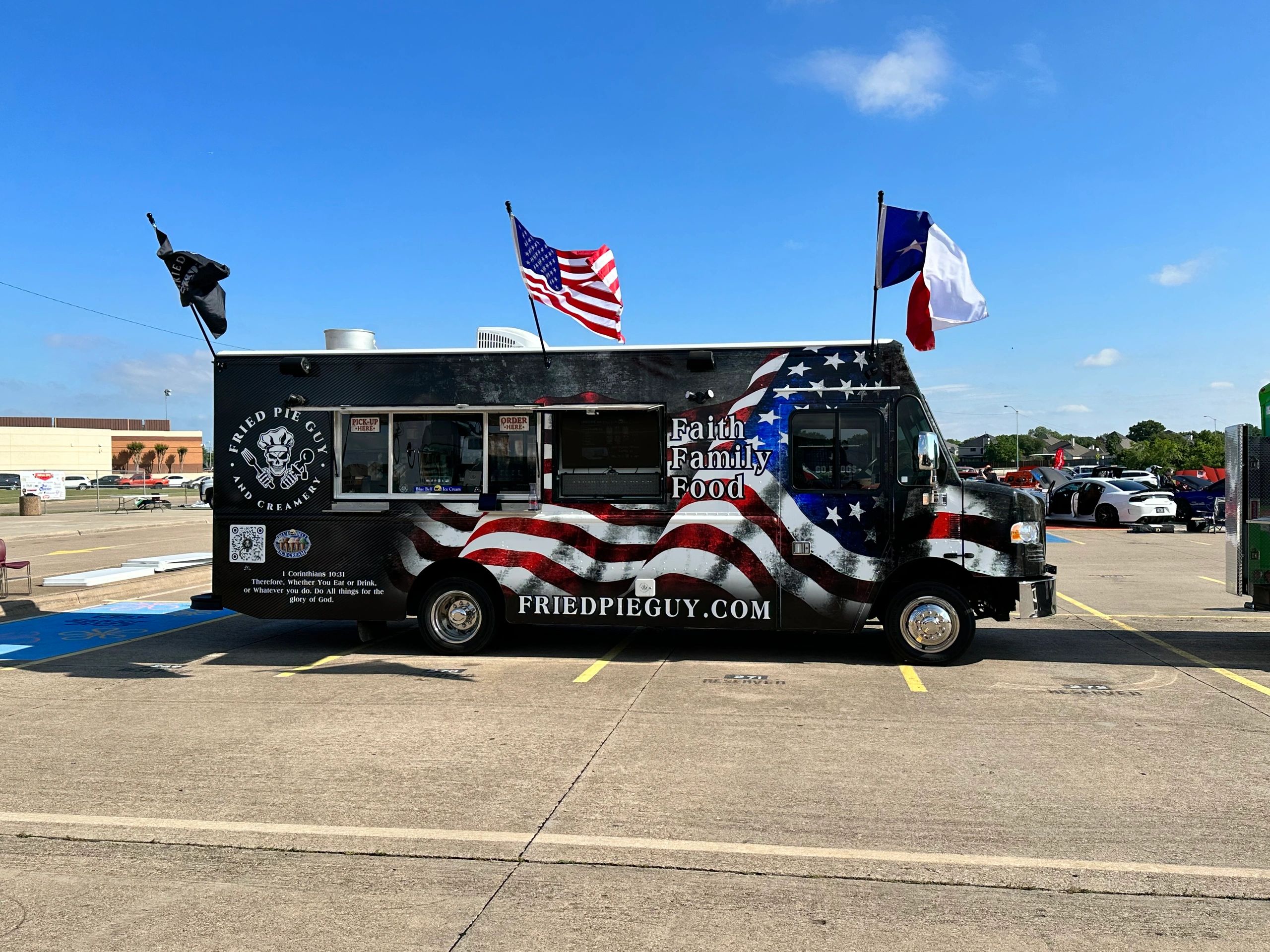 Fried Pie Guy truck exterior